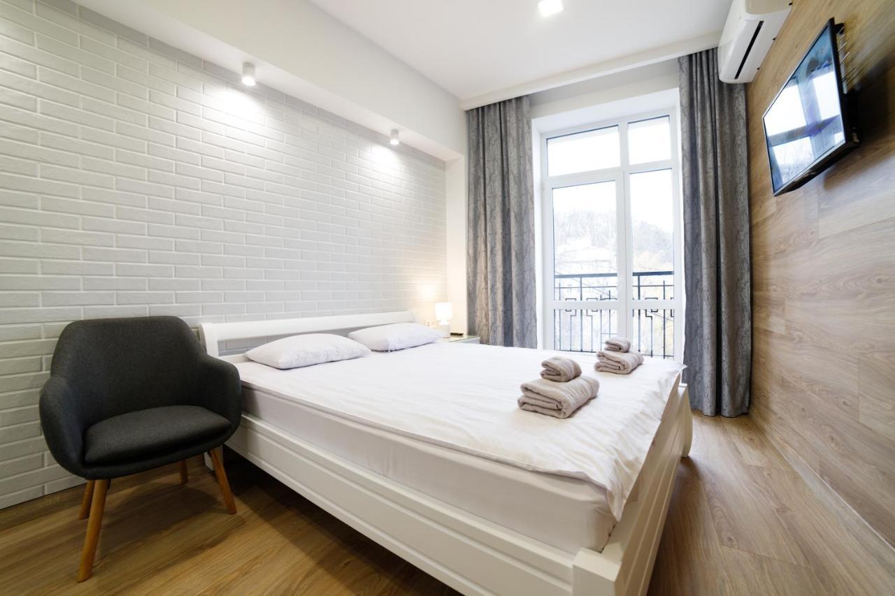 Lux Apartments Lviv Eksteriør billede
