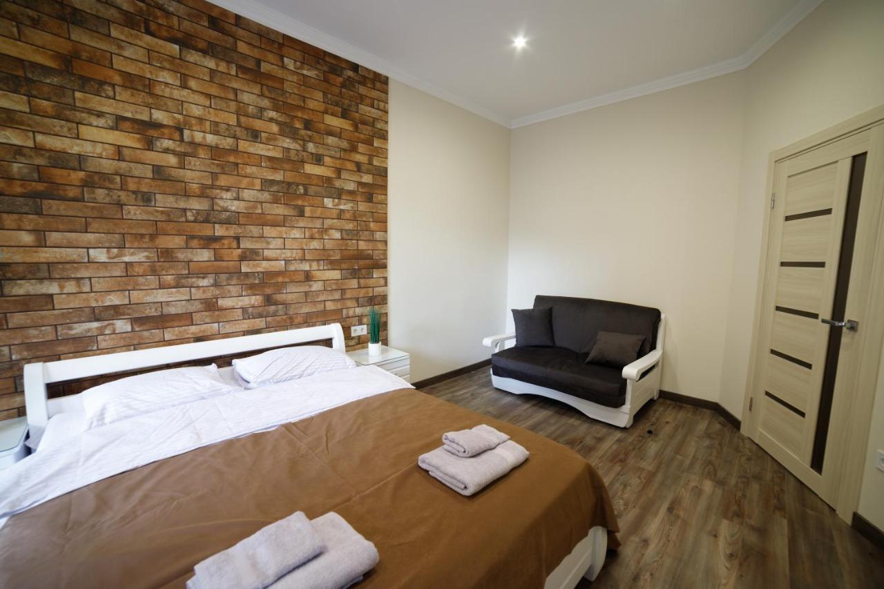 Lux Apartments Lviv Eksteriør billede